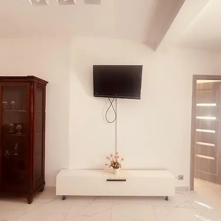 Etrusco 3*