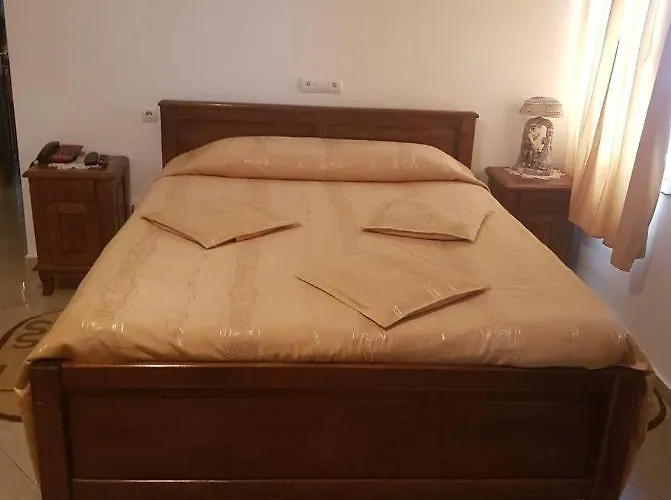 Отель Etrusco 3*