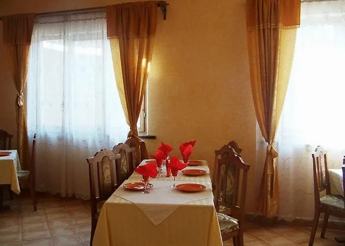 Etrusco Отель Gherla